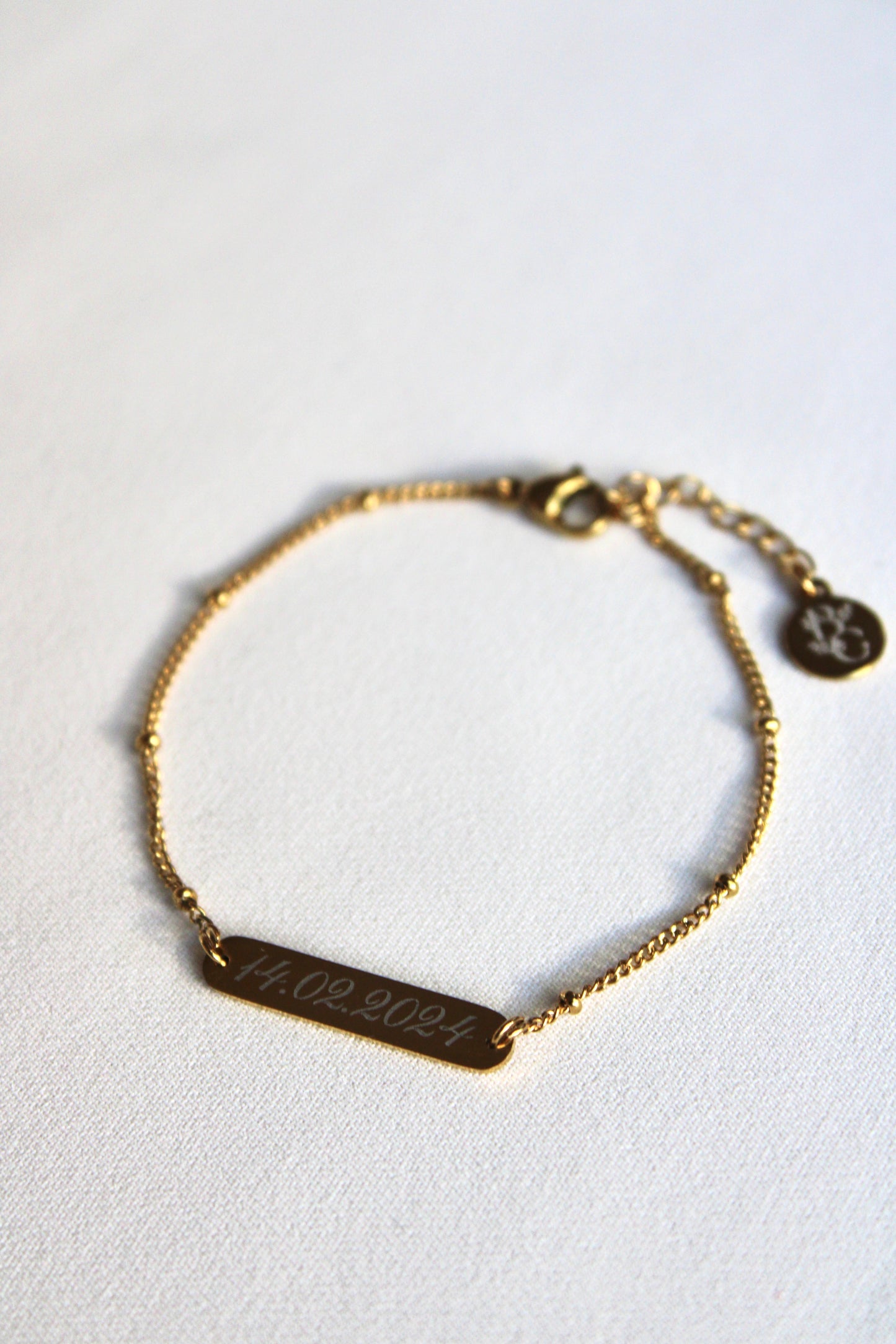 Bracelet gravée GRACIEUSE (gourmette fine) Les Bijoux De Claclou