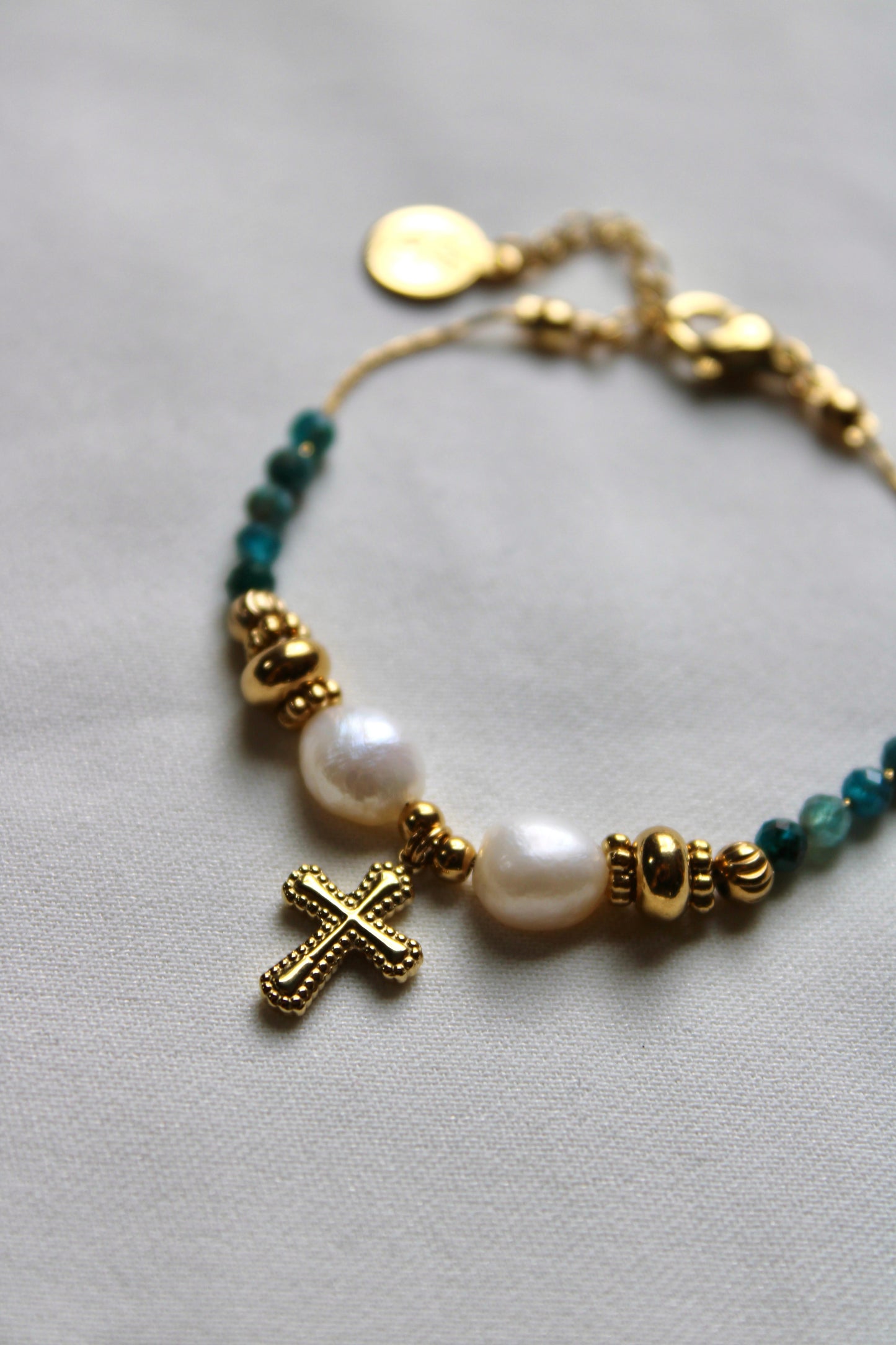 Bracelet fidèle perles d’eau douce Les Bijoux De Claclou