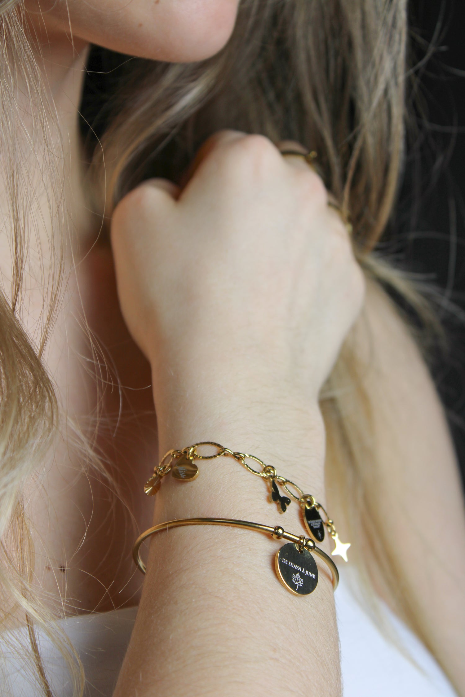 Bracelets breloques livres