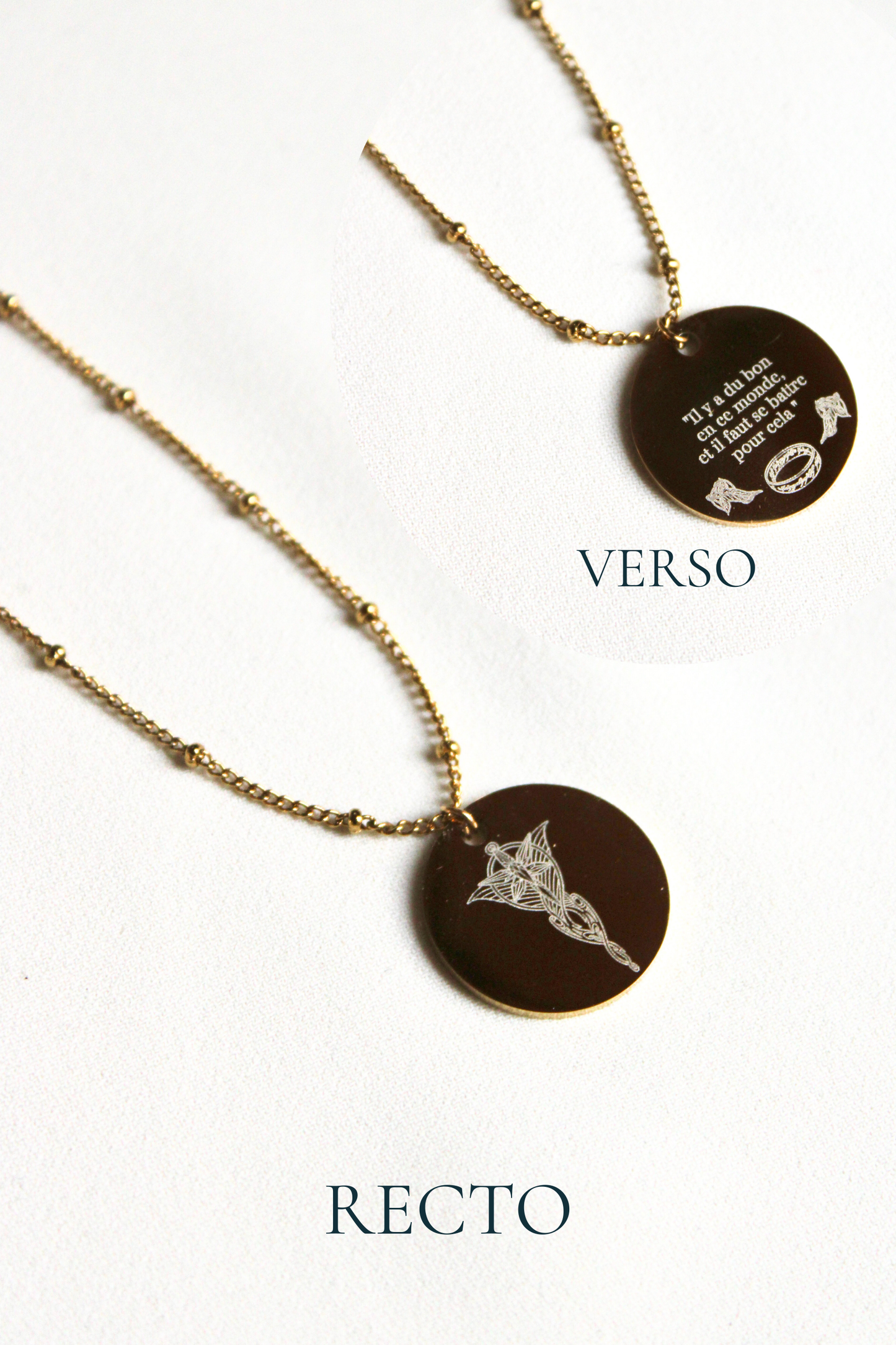 Collier gravé inspiré de livres  - Édition Littéraire Les Bijoux De Claclou