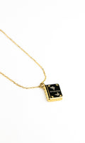 Collier Gravé Livre Personnalisable Les Bijoux De Claclou