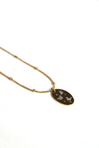 Collier dessin livre Les Bijoux De Claclou