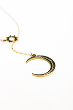 Collier Blanc dans Noir Les Bijoux De Claclou