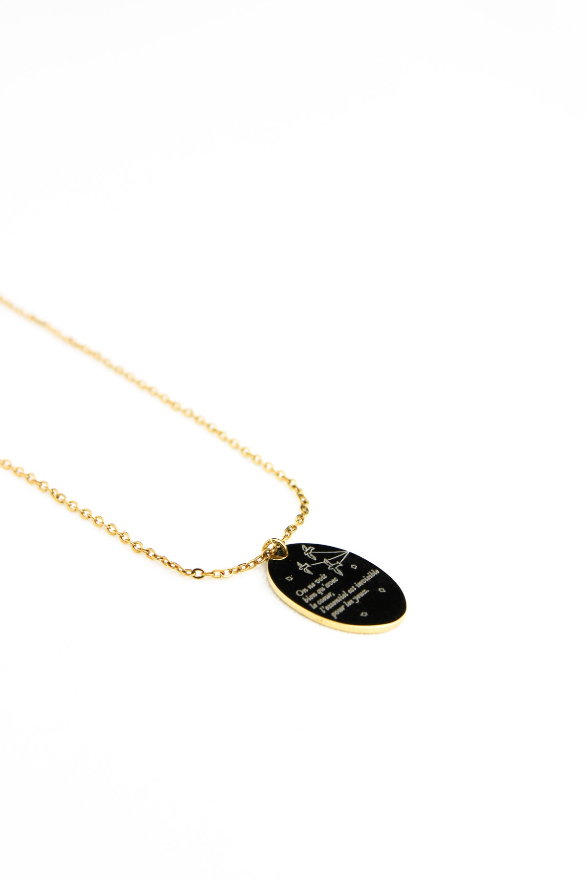 Collier gravé pendentif oval - LE PETIT PRINCE Les Bijoux De Claclou