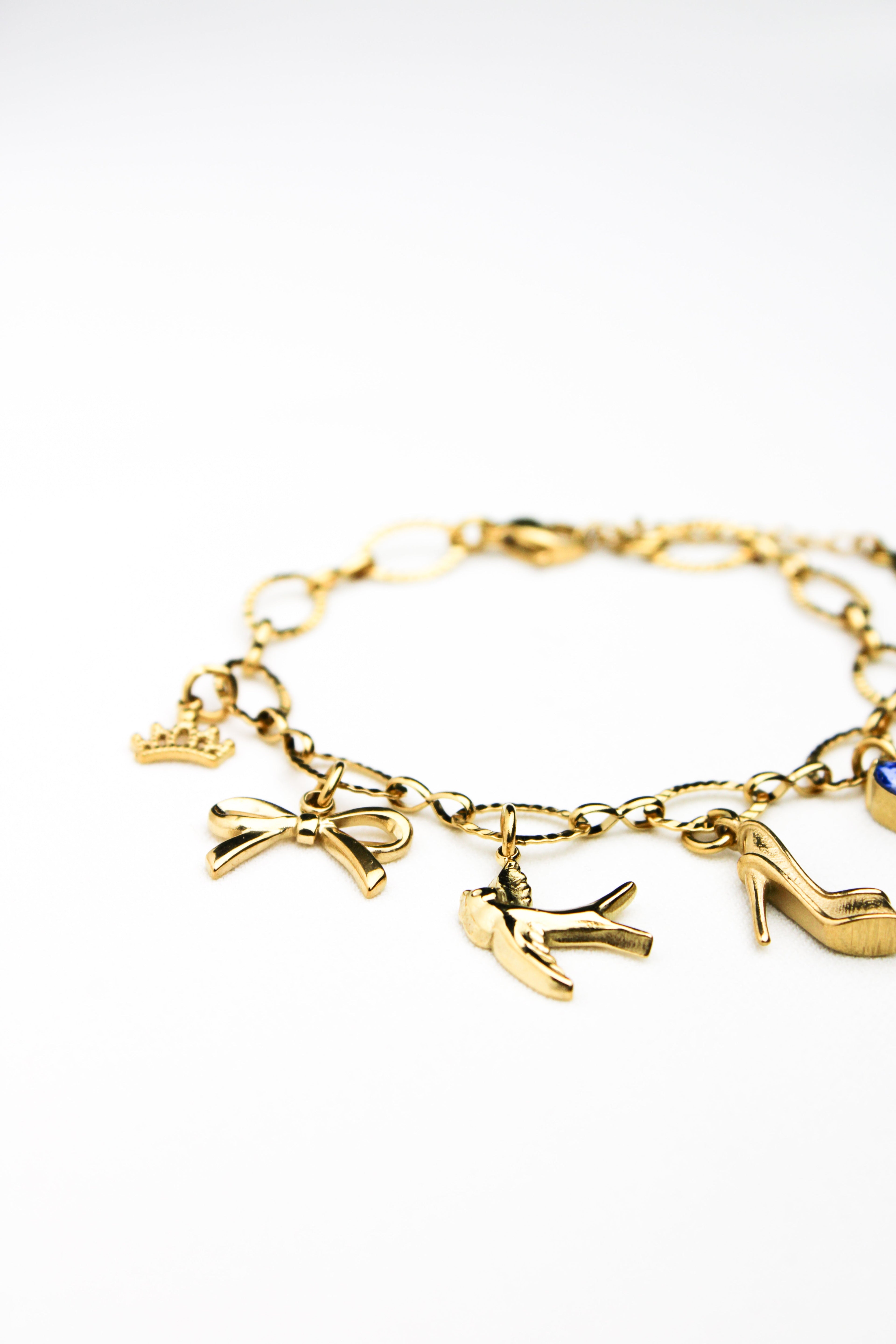 Bracelet Breloque Cendrillon Les Bijoux De Claclou