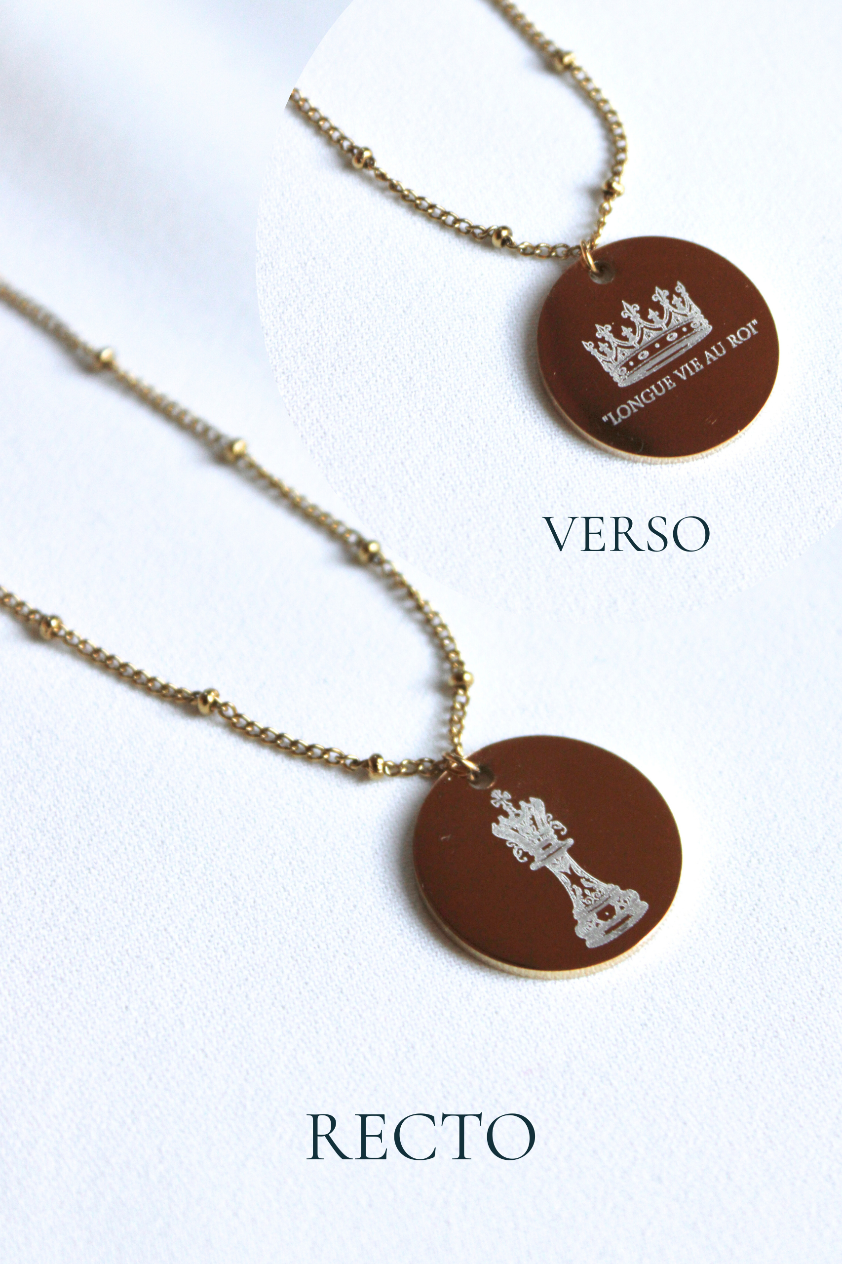 Collier gravé inspiré de livres  - Édition Littéraire Les Bijoux De Claclou